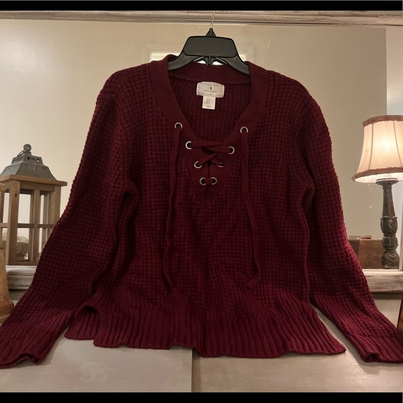 Ruby Moon Sweater - Picture 2 of 3